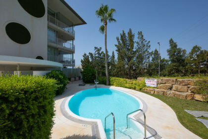 f8556c18e667f82d8141d37ac4b9c2ce - 22