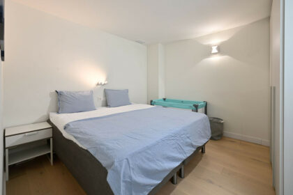 f8556c18e667f82d8141d37ac4b9c2ce - 8