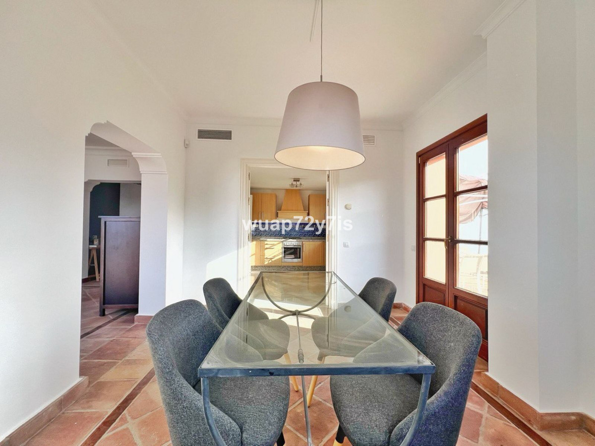 f9a2e9f01e37e08262a9936f8b35f5a8 - 12