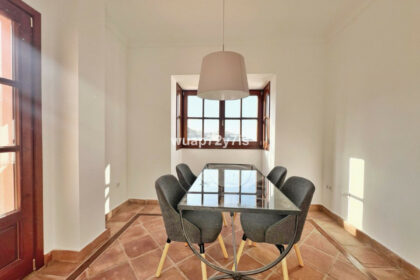 f9a2e9f01e37e08262a9936f8b35f5a8 - 14