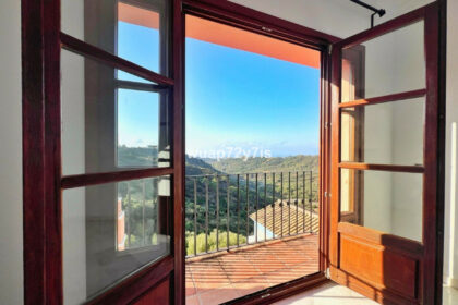 f9a2e9f01e37e08262a9936f8b35f5a8 - 15