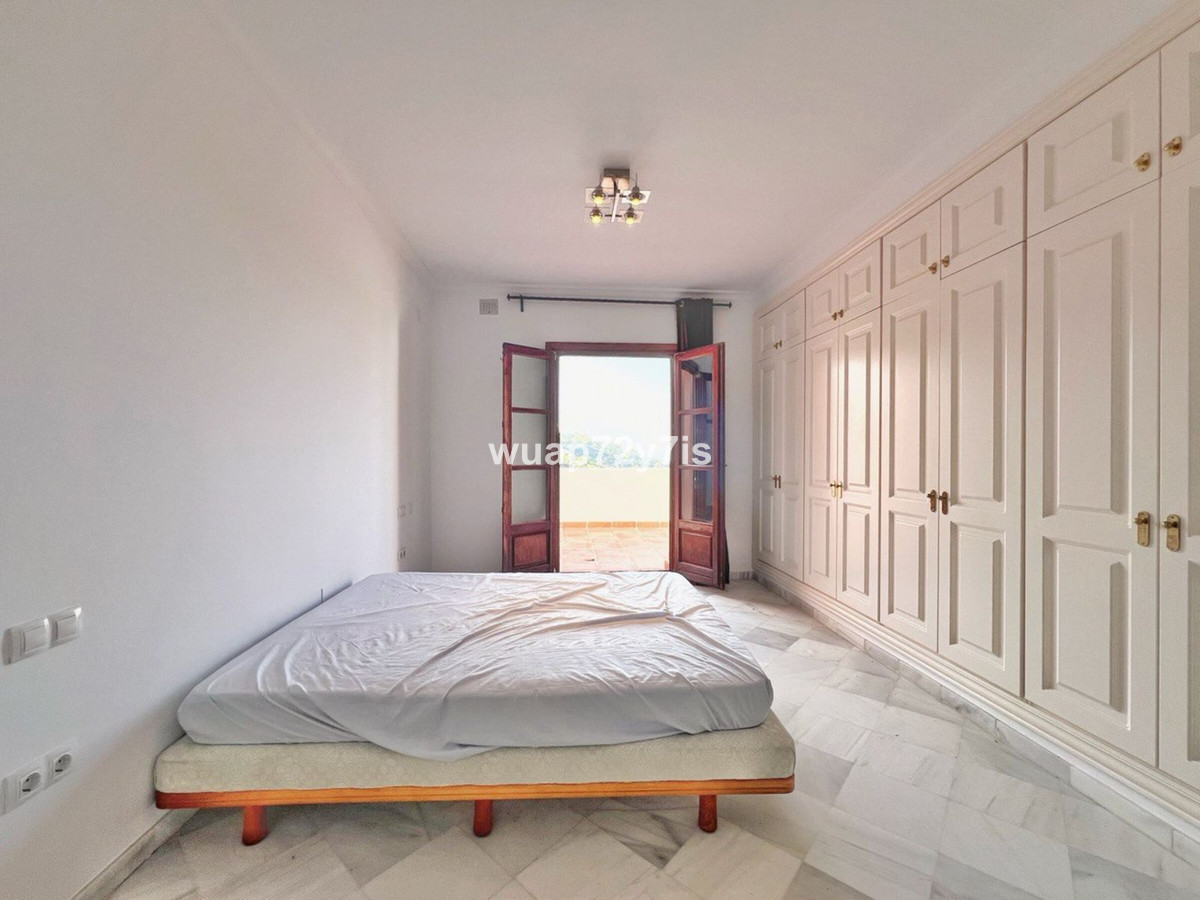 f9a2e9f01e37e08262a9936f8b35f5a8 - 26