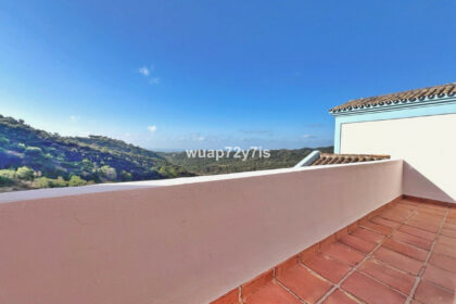 f9a2e9f01e37e08262a9936f8b35f5a8 - 32