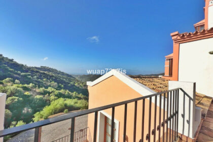 f9a2e9f01e37e08262a9936f8b35f5a8 - 33