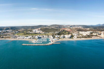 faa5dd7a0a9765c7f11c64155febce00 - 1