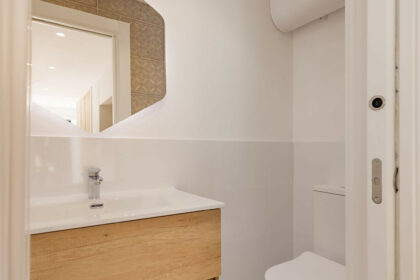 fab012880f400db3f911dbd4e7824ba0 - 10