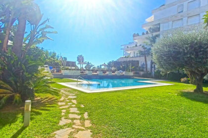 fd15cbd599a390bf179c1bb9be285634 - 28