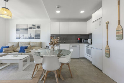 febc855acd445db4f1444f1710884a31 - 18