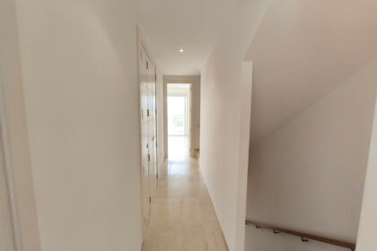 fff576383fb356bc14502c20f1b273c4 - 14