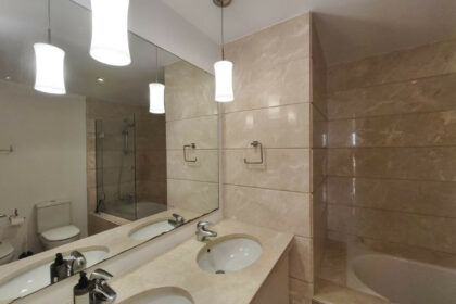 fff576383fb356bc14502c20f1b273c4 - 17