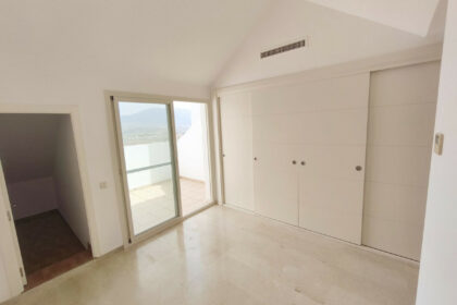 fff576383fb356bc14502c20f1b273c4 - 21