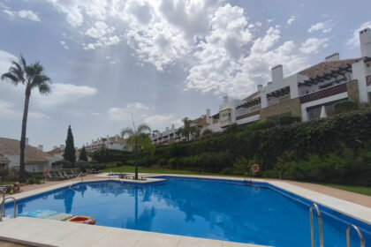 fff576383fb356bc14502c20f1b273c4 - 31