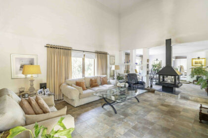 001174d970c318c69de10d50243906be - 15