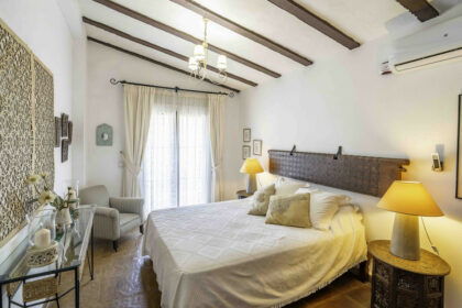 001174d970c318c69de10d50243906be - 16