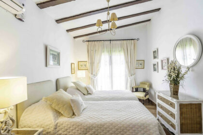 001174d970c318c69de10d50243906be - 21