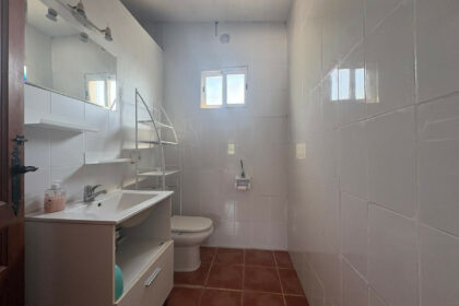 001174d970c318c69de10d50243906be - 24