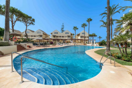 007e27a8a4551729e947bcaee1ad68d9 - 35