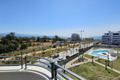 00ea22765e2d656a5c3af0015c9d7f74 - 20