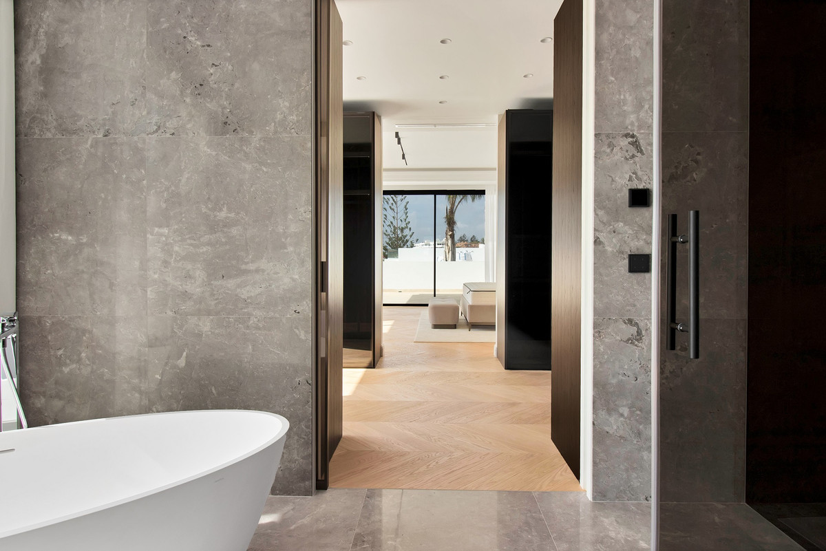 00fbf62dfe267c06792925339db8dfaf - 38