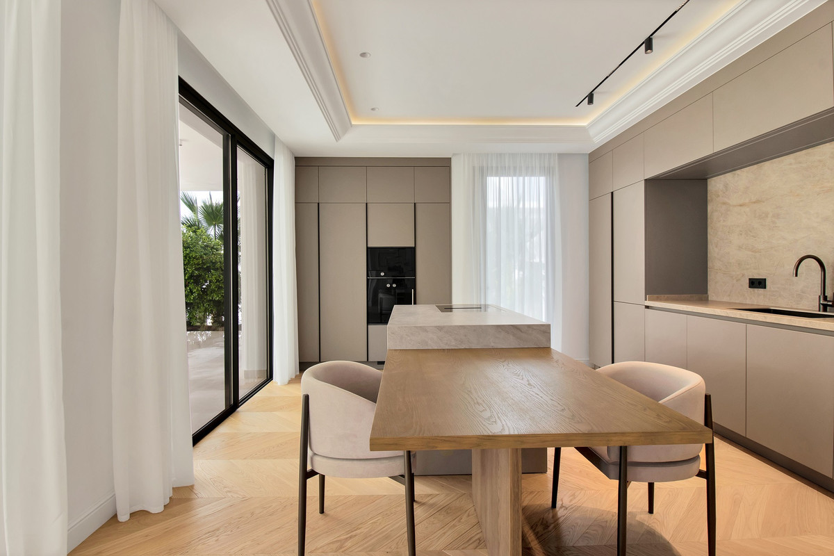 00fbf62dfe267c06792925339db8dfaf - 8