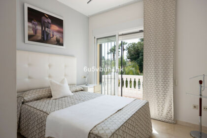 00fc460d5bf5501311847ccbcf6fd9e5 - 10