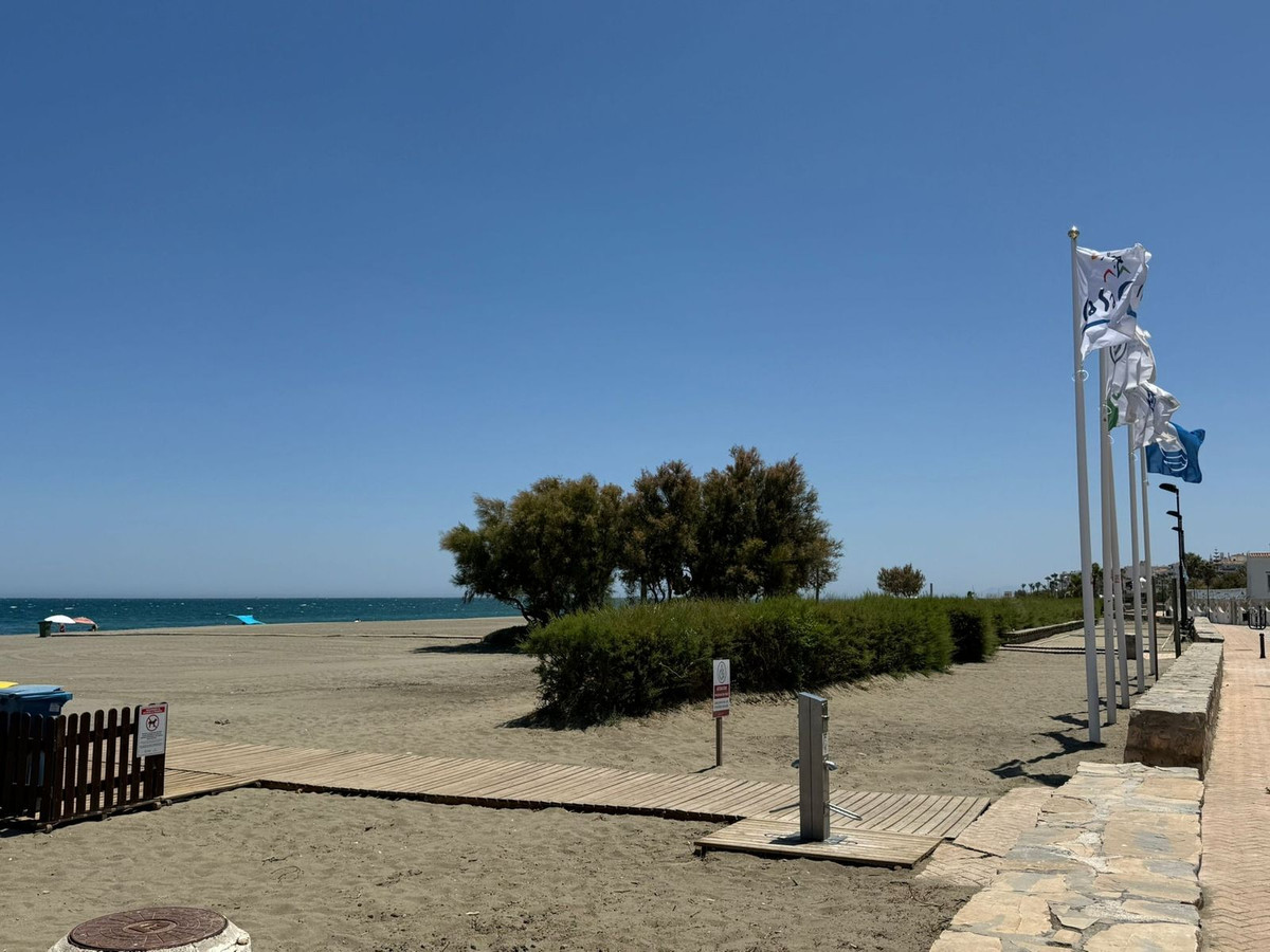 0108cd970c9900821f0c20aea592c1e3 - 28