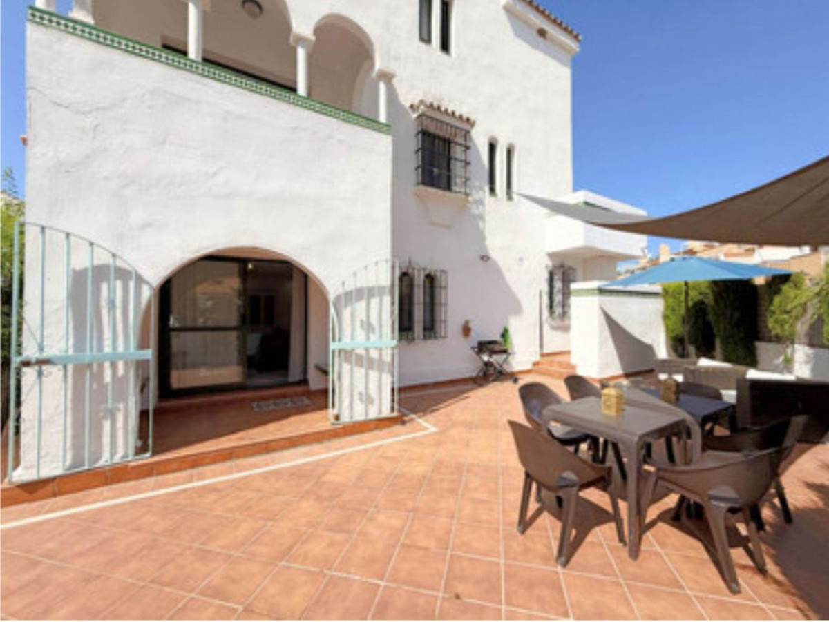 0108cd970c9900821f0c20aea592c1e3 - 36