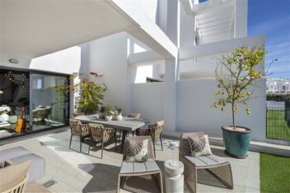 01549613a7ba5990c8e8b6615a0f4c9c - 15