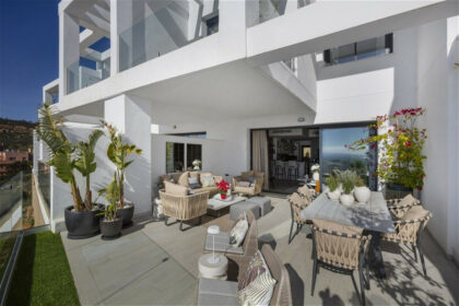 01549613a7ba5990c8e8b6615a0f4c9c - 16