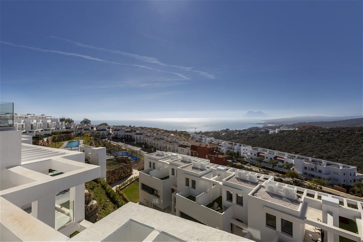 01549613a7ba5990c8e8b6615a0f4c9c - 38