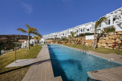 01549613a7ba5990c8e8b6615a0f4c9c - 50