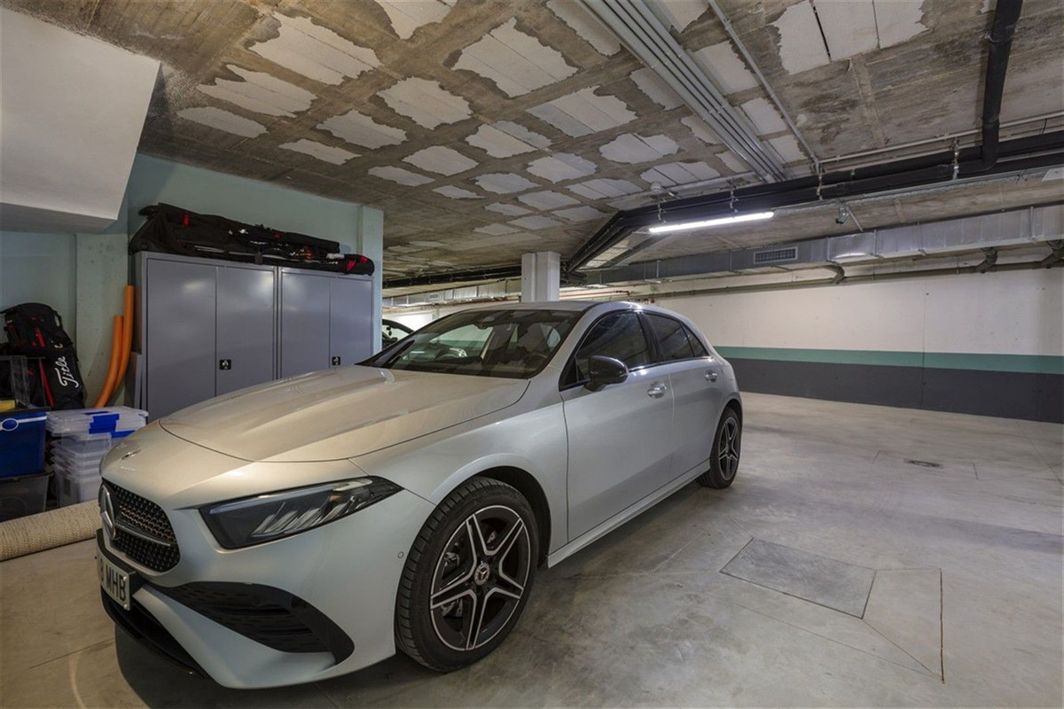 01549613a7ba5990c8e8b6615a0f4c9c - 57