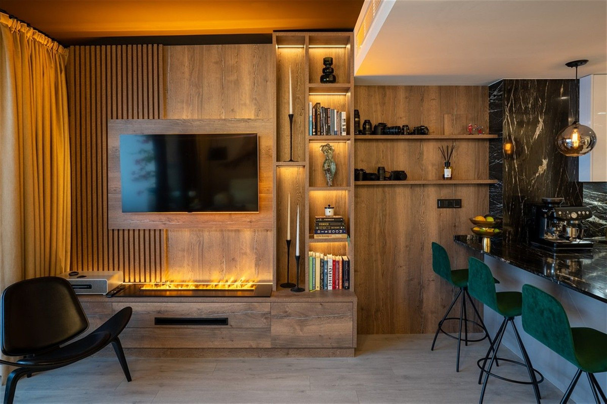 01549613a7ba5990c8e8b6615a0f4c9c - 9