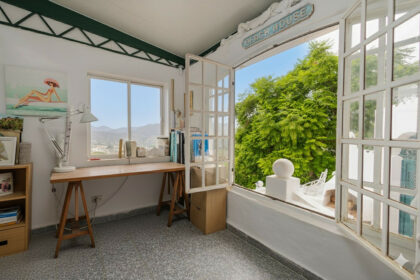 015c0431ddbbcd454668cd9c84e7c2ea - 25