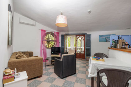 015c0431ddbbcd454668cd9c84e7c2ea - 34