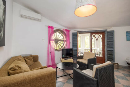 015c0431ddbbcd454668cd9c84e7c2ea - 35