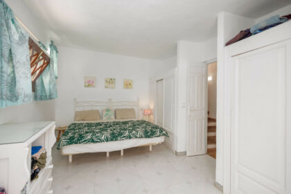 015c0431ddbbcd454668cd9c84e7c2ea - 40