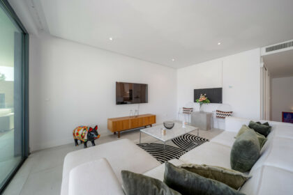 018d72c22077f01bb69074a03b52ae0a - 19