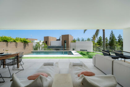 018d72c22077f01bb69074a03b52ae0a - 2