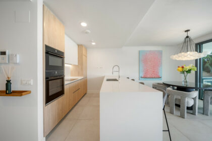 018d72c22077f01bb69074a03b52ae0a - 24