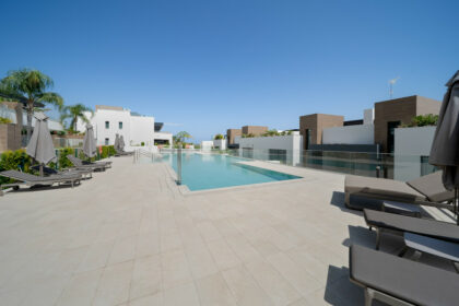 018d72c22077f01bb69074a03b52ae0a - 54