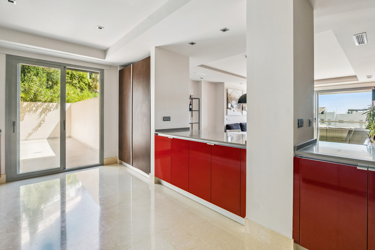 01d0eafa29db155f07dcbebd2ffe55e5 - 12