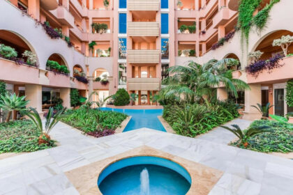 021b0bee03b13602b333d8455cb3cf8a - 13