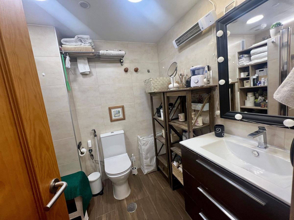 021ebb228d5c8ae8ac9ba8e0f172a166 - 7