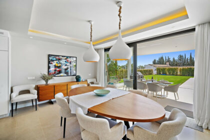 02c596b13676367468d50f09d12093b5 - 35