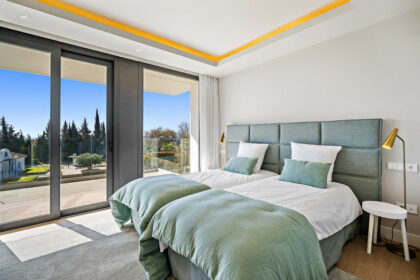 02c596b13676367468d50f09d12093b5 - 9