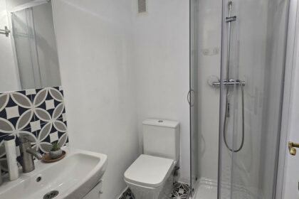 0356c0b920da42bcf403d4b1dc5c4c90 - 18