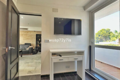 037e0391611ad741f609257c4c27d6fc - 16