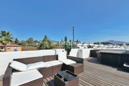 037e0391611ad741f609257c4c27d6fc - 23