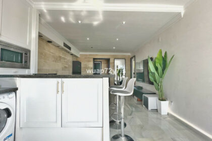 037e0391611ad741f609257c4c27d6fc - 7